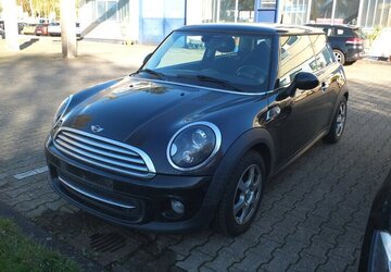Mini Cooper BAKER STREET XENON KLIMAAUTOM SITZHEIZUNG 114.143 km 8.904 &euro; Köln 50858