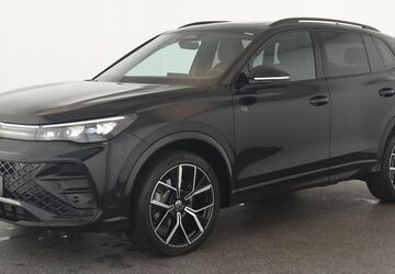 VW Tiguan 25.200 km 45.084 &euro; Düsseldorf 40233