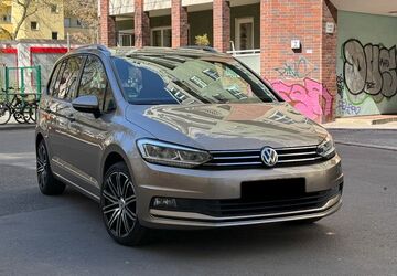 VW Touran 178.000 km 12.900 &euro; Köln 50678