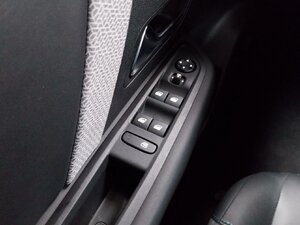 Citroen C4 Feel Pack 1.2 Kam Tempomat Klima 16.501 km 17.190 &euro; HAAN 42781