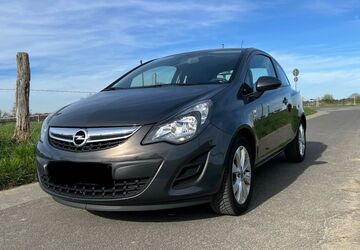Opel Corsa 68.846 km 6.200 &euro; Solingen 42659