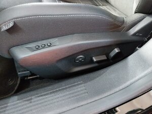 Opel Astra Ultimate Matrix Pano SHZ LHZ ACC Memory 36.274 km 22.470 &euro; HAAN 42781