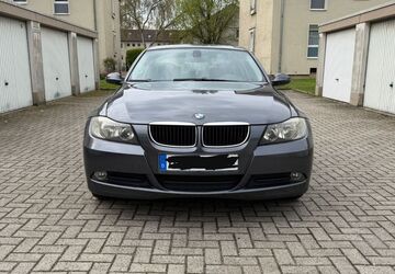 BMW 318 225.000 km 2.000 &euro; Düsseldorf 40229
