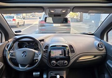 Renault Captur 220.000 km 8.999 &euro; Düsseldorf 40489