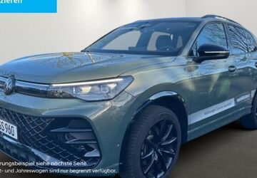 VW Tiguan 15.500 km 51.880 &euro; Düsseldorf 40233