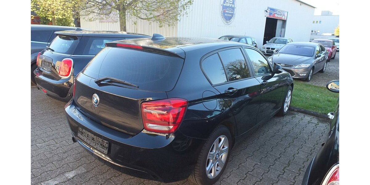 BMW 116i NAVIGATION PDC 17 Zoll LMF KLIMAANLAGE 118.985 km 9.798 &euro; Köln 50858