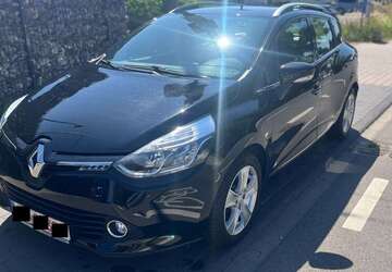 Renault Clio 185.000 km 6.400 &euro; Solingen 42655