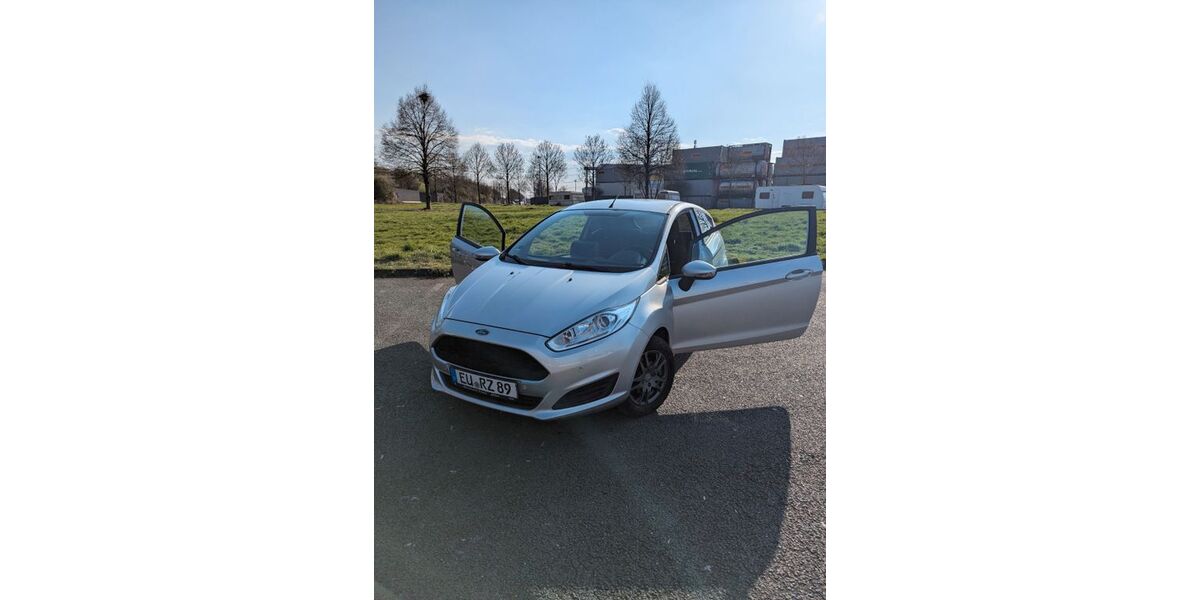 Ford Fiesta 124.000 km 5.100 &euro; Köln 50737