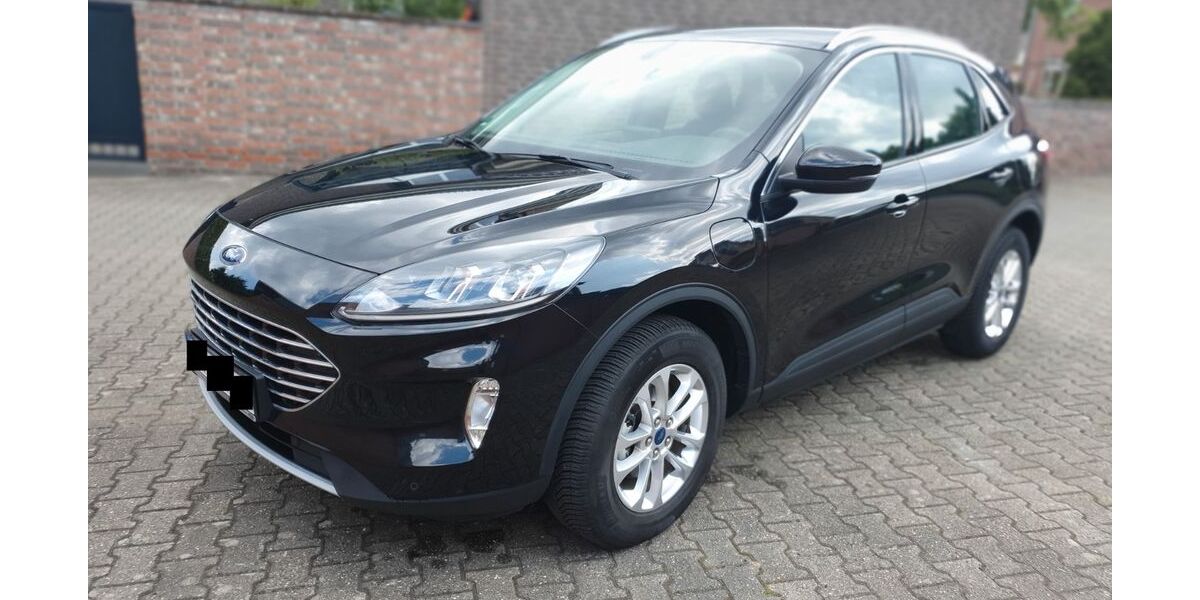 Ford Kuga 26.000 km 21.450 &euro; Frechen 50226