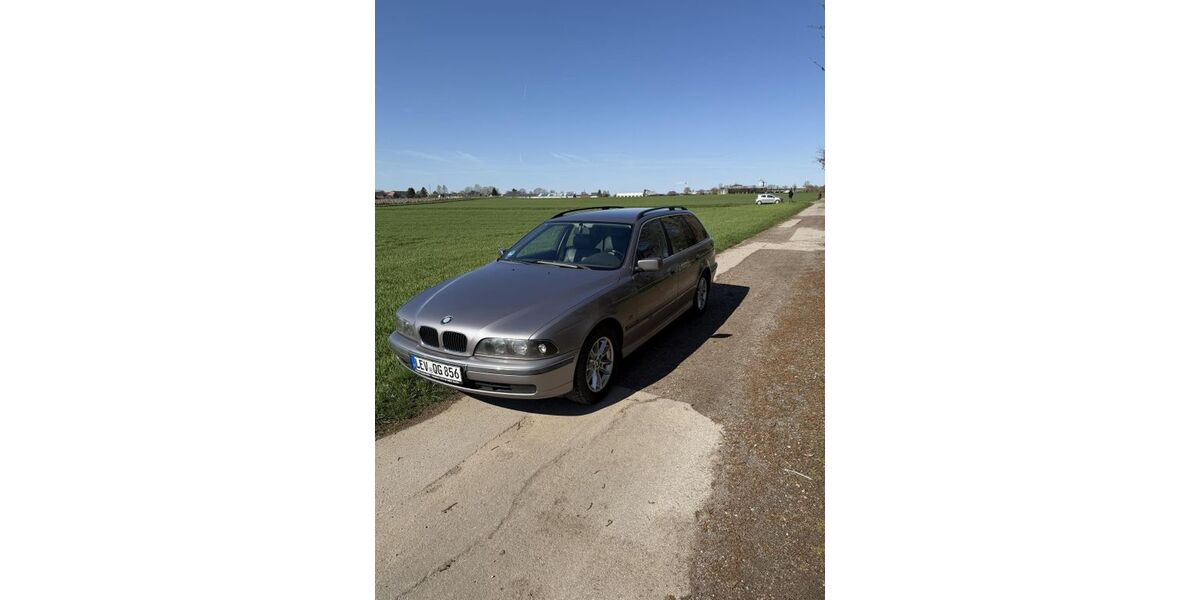 BMW 520 233.785 km 3.900 &euro; Leverkusen 51377