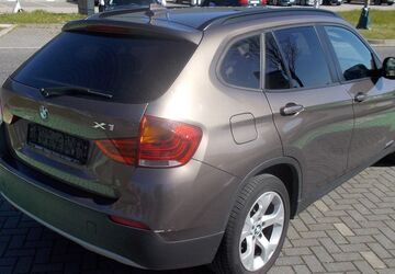 BMW X1 231.000 km 4.900 &euro; Düsseldorf 40233