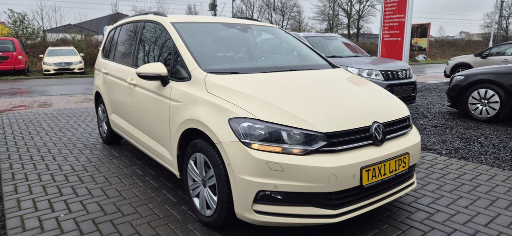 VW Touran 255.000 km 15.950 &euro; Korschenbroich 41352