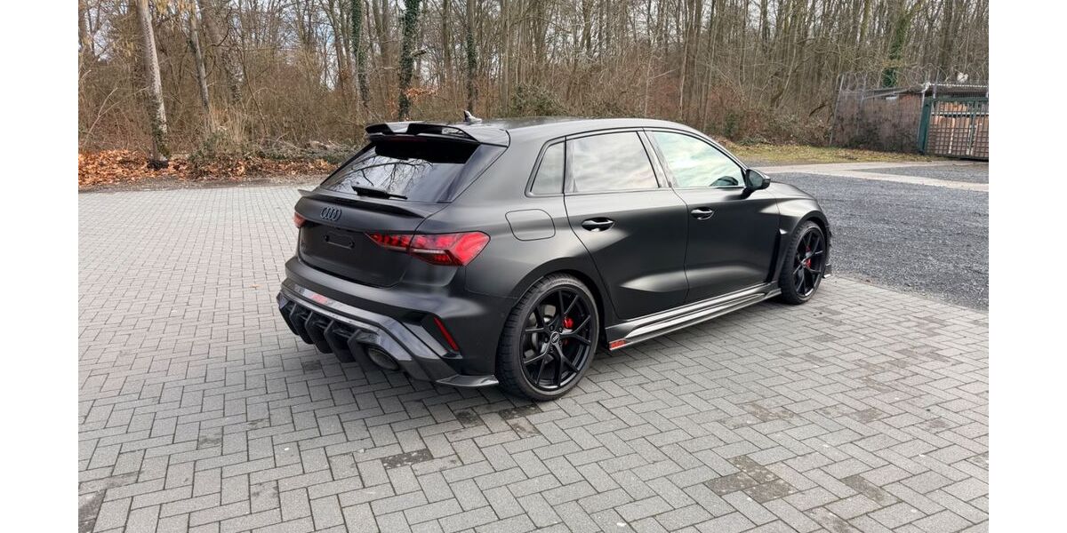 Audi RS3 17.500 km 64.500 &euro; Köln 50769
