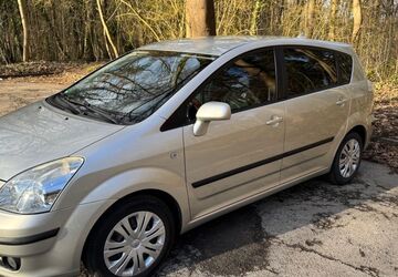 Toyota Corolla Verso 156.000 km 5.500 &euro; Solingen 42653