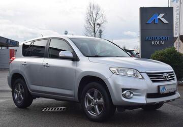 Toyota RAV 4 135.000 km 11.890 &euro; Köln 51147