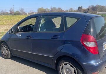 Mercedes-Benz A 180 200.235 km 1.000 &euro; Hürth 50354