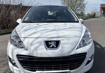 Peugeot 207 73.200 km 4.800 &euro; Remscheid 42899