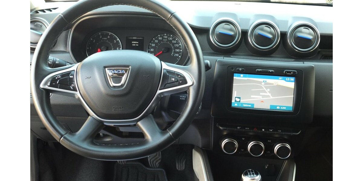 Dacia Duster II CELEBRATION HYBRID NAVI KAMERA 17 ZOLL 63.155 km 12.500 &euro; Köln 50858