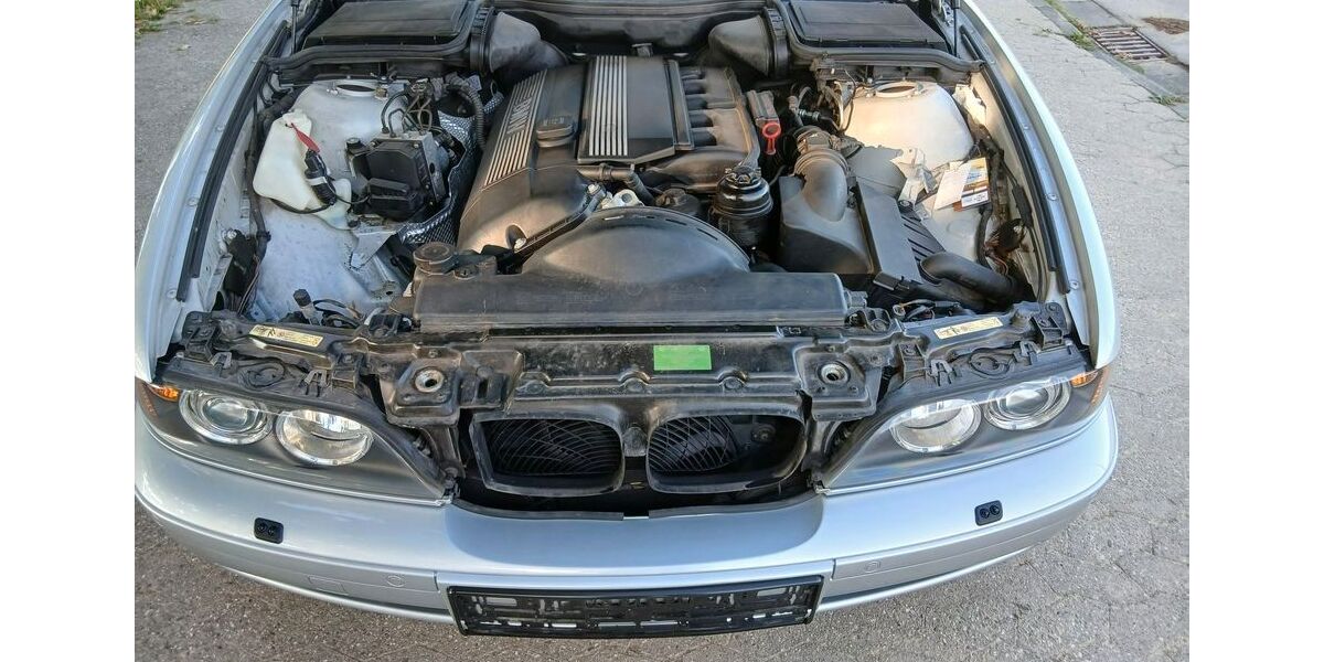 BMW 530 74.000 km 16.650 &euro; Bedburg 50181