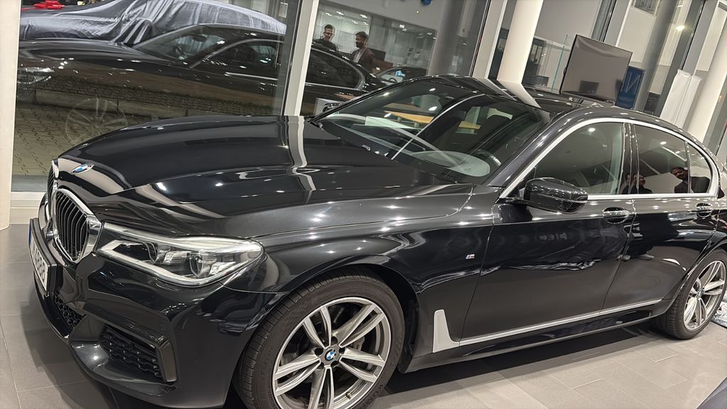 BMW 740 129.000 km 34.000 &euro; Köln 50968