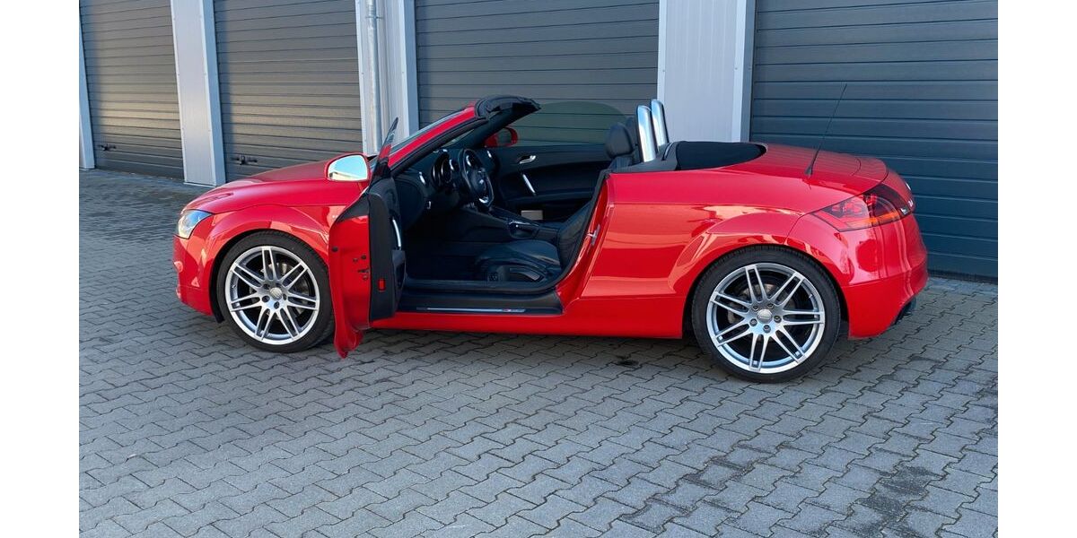 Audi TT 125.500 km 11.750 &euro; Wülfrath 42489