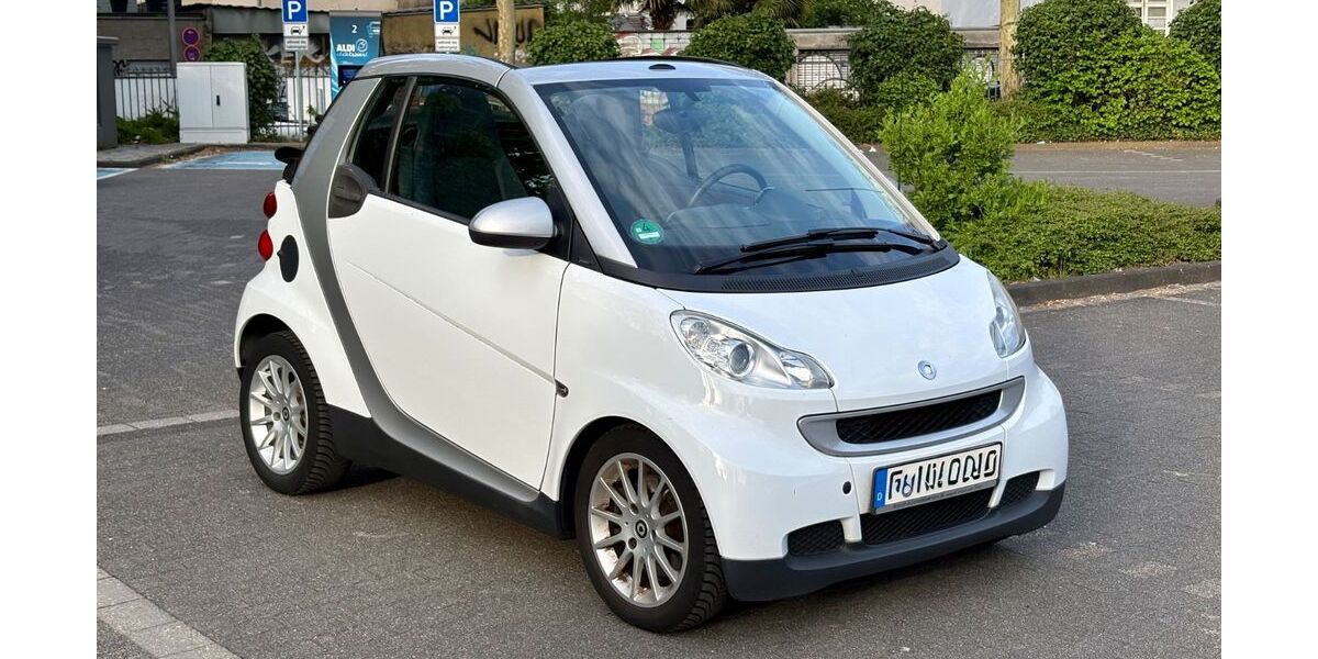Smart ForTwo 109.000 km 5.000 &euro; Köln 50825