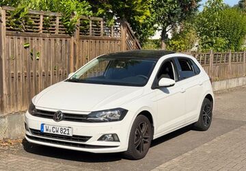 VW Polo 56.750 km 13.299 &euro; Köln 51109