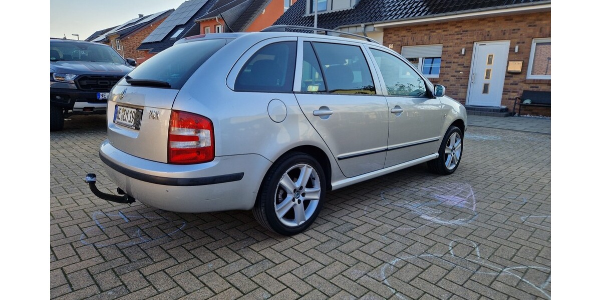 Skoda Fabia 389.000 km 1.400 &euro; Dormagen 41539