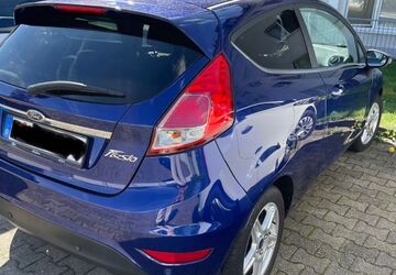 Ford Fiesta 71.104 km 6.000 &euro; Köln 50823