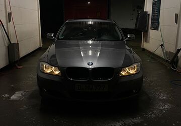 BMW 318 130.000 km 10.000 &euro; Düsseldorf 40591