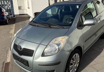 Toyota Yaris 77.000 km 2.480 &euro; Hürth bei Köln 50354