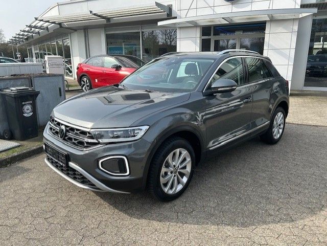 VW T-Roc 6.824 km 32.850 &euro; Düsseldorf 40472