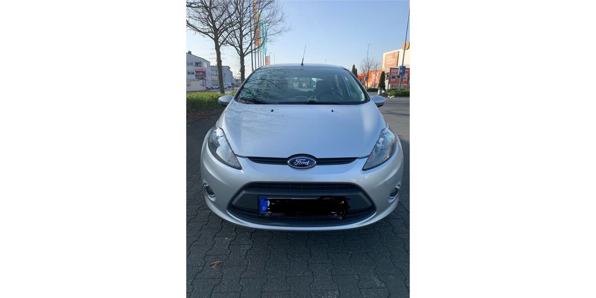 Ford Fiesta 242.000 km 3.200 &euro; Köln 50939