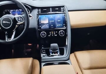 Jaguar E-Pace 30.000 km 33.450 &euro; Düsseldorf 40591