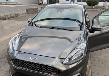 Ford Fiesta 74.000 km 15.000 &euro; Köln 51109