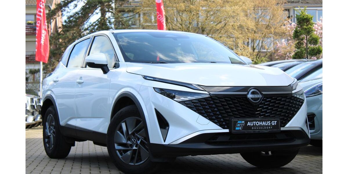 Nissan Qashqai 16.454 km 20.999 &euro; Düsseldorf 40625