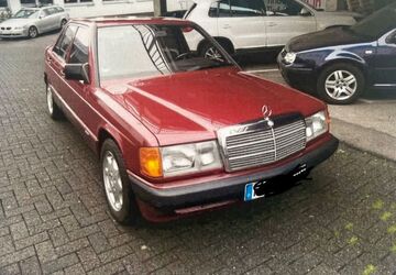 Mercedes-Benz 190 55.100 km 15.999 &euro; Remscheid 42855