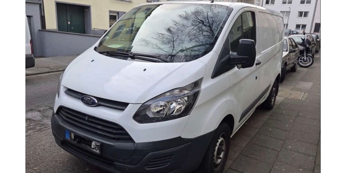 Ford Transit Custom 54.000 km 9.650 &euro; Köln 50825