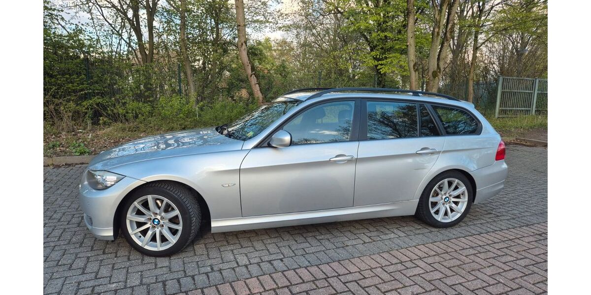 BMW 318 208.000 km 6.400 &euro; Neuss 41469