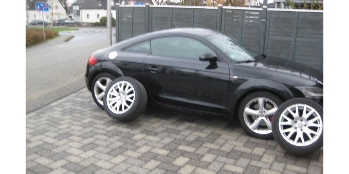 Audi TT 135.222 km 6.997 &euro; Dormagen 41541