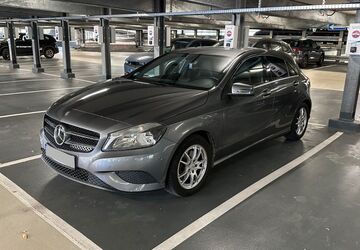 Mercedes-Benz A 180 160.000 km 9.300 &euro; Düsseldorf 40591