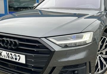 Audi A8 94.000 km 59.950 &euro; Köln 51107