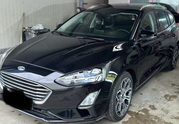 Ford Focus 168.000 km 10.499 &euro; Köln 50769