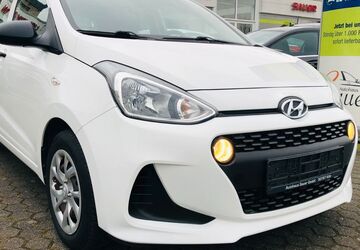 Hyundai i10 12.025 km 9.850 &euro; Köln 50767