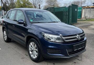 VW Tiguan 100.000 km 8.999 &euro; Köln 50739