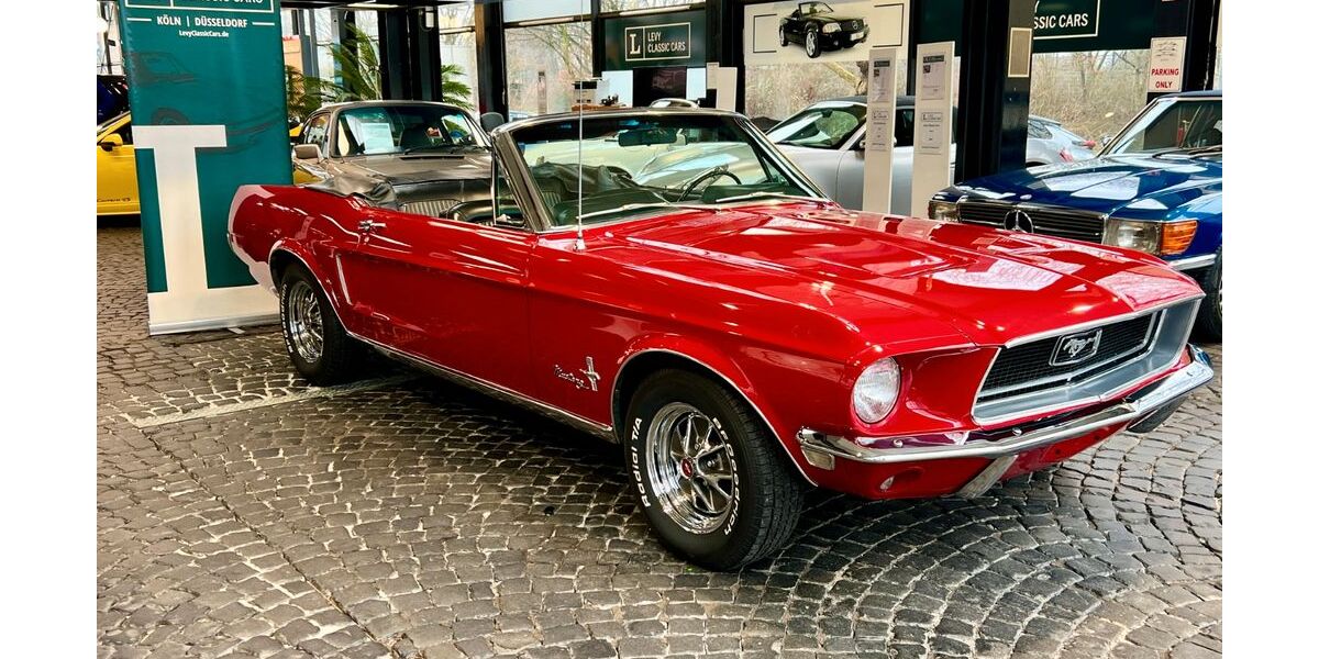 Ford Mustang 138.420 km 49.800 &euro; Düsseldorf 40595