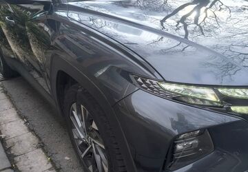 Hyundai TUCSON 268.600 km 15.399 &euro; Neuss 41460