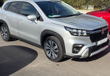 Suzuki (SX4) S-Cross 52.824 km 22.990 &euro; Köln 50735