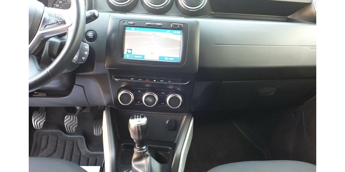 Dacia Duster II CELEBRATION HYBRID NAVI KAMERA 17 ZOLL 63.155 km 12.500 &euro; Köln 50858