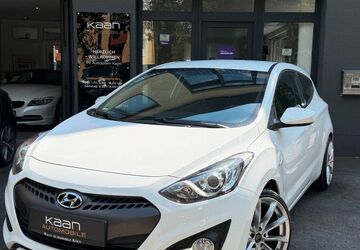 Hyundai i30 171.000 km 5.800 &euro; Köln 51107